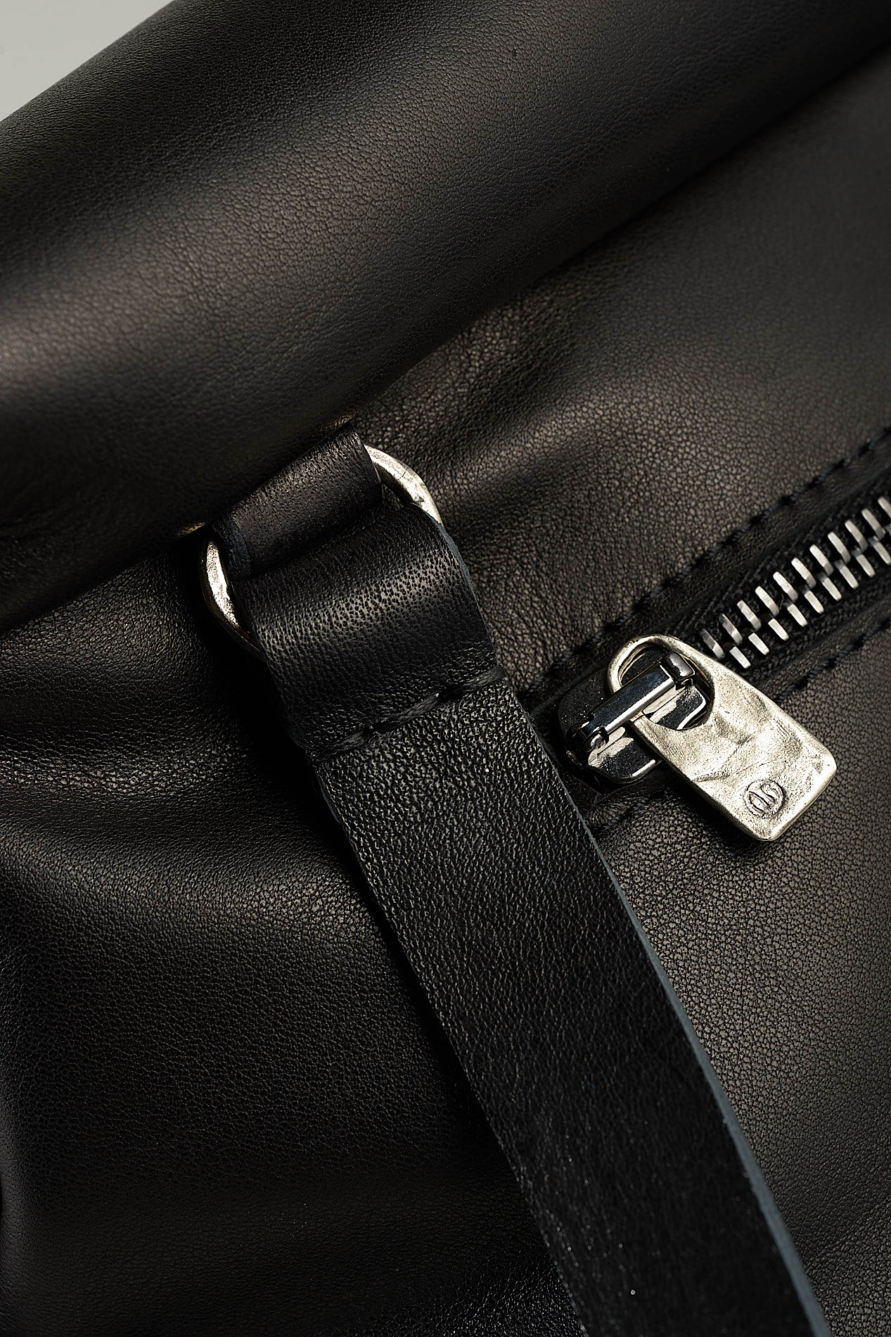 daniele basta leather and silver bags - DETAIL 3